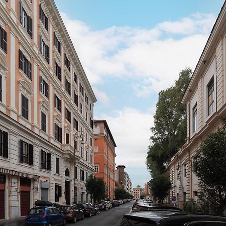 Terme Di Traiano Apartment - 10 Min Dal Colosseo Róma Kültér fotó